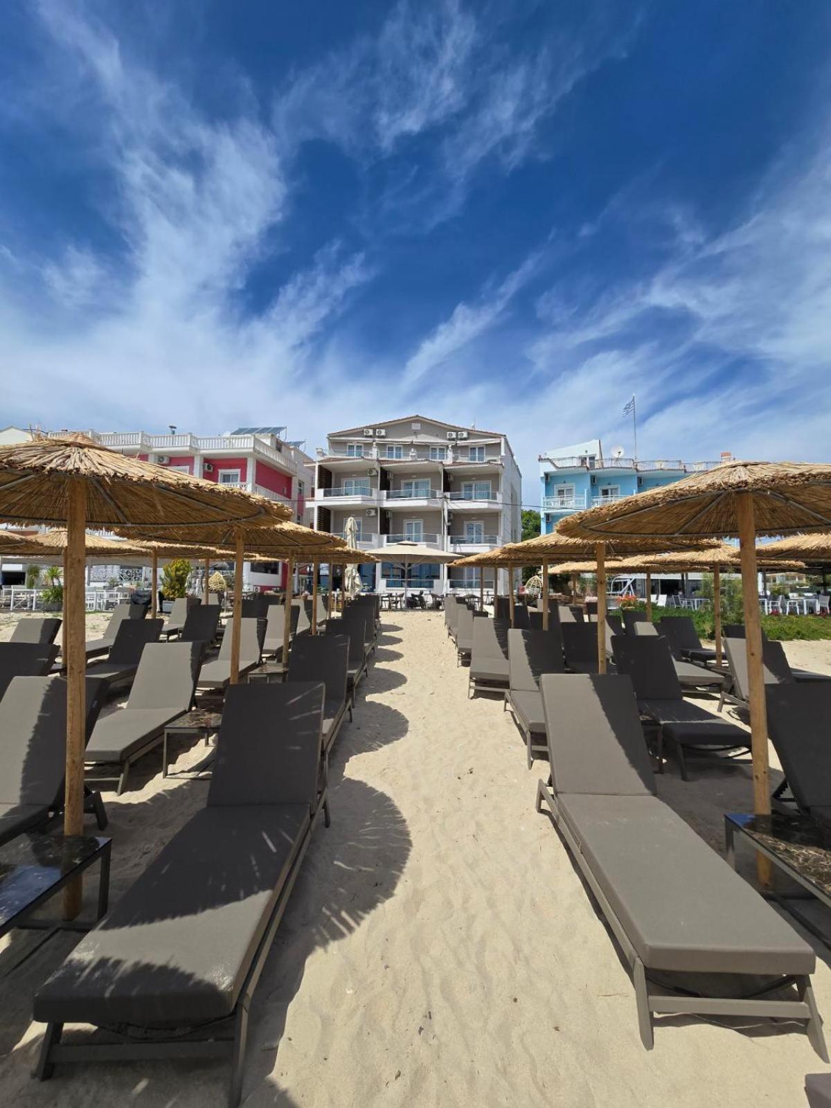 Anna Beach Suites يميناريا المظهر الخارجي الصورة